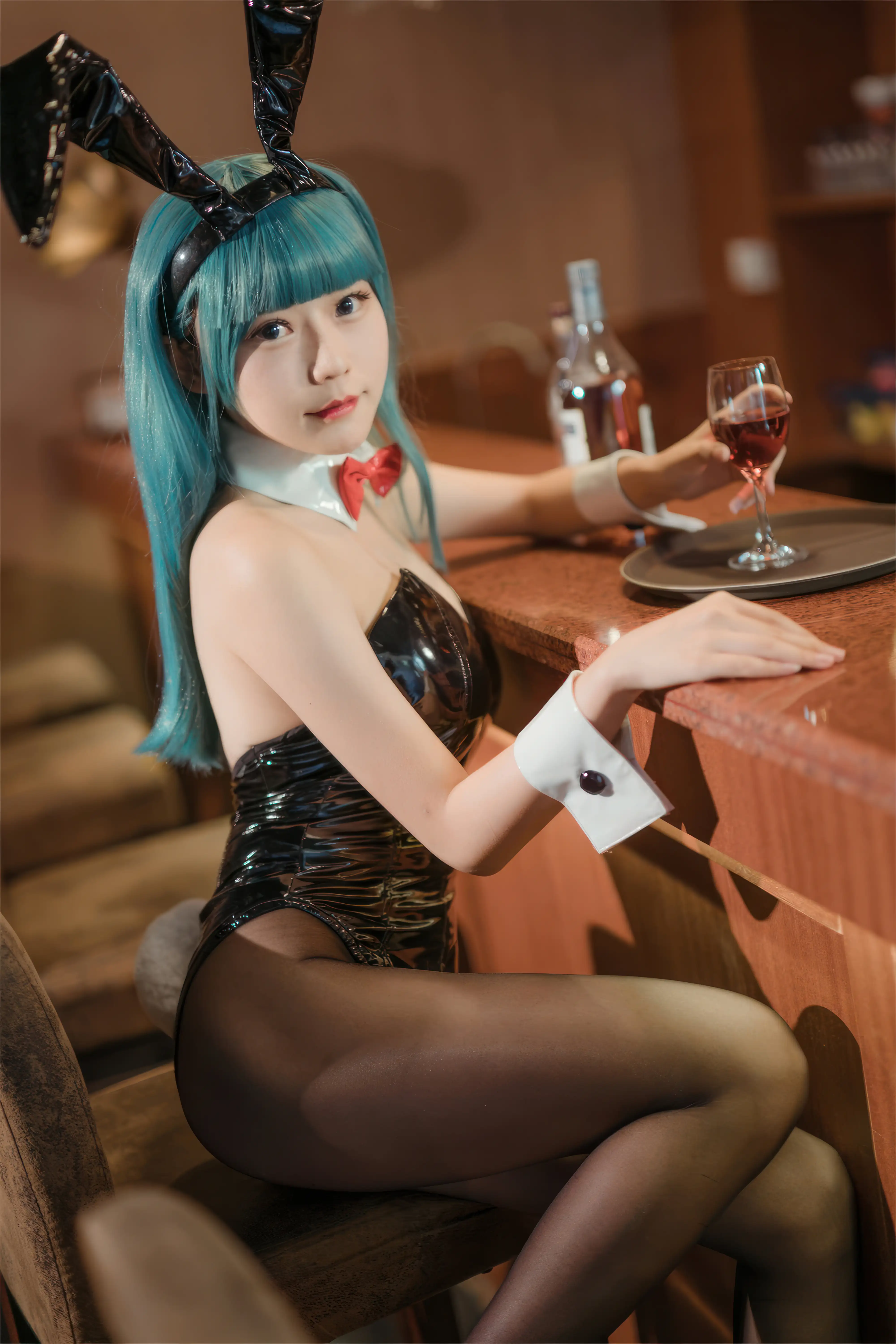 香草喵露露 – NO.065 七龙珠 布玛 兔女郎[30P-222.3M] - 第2张