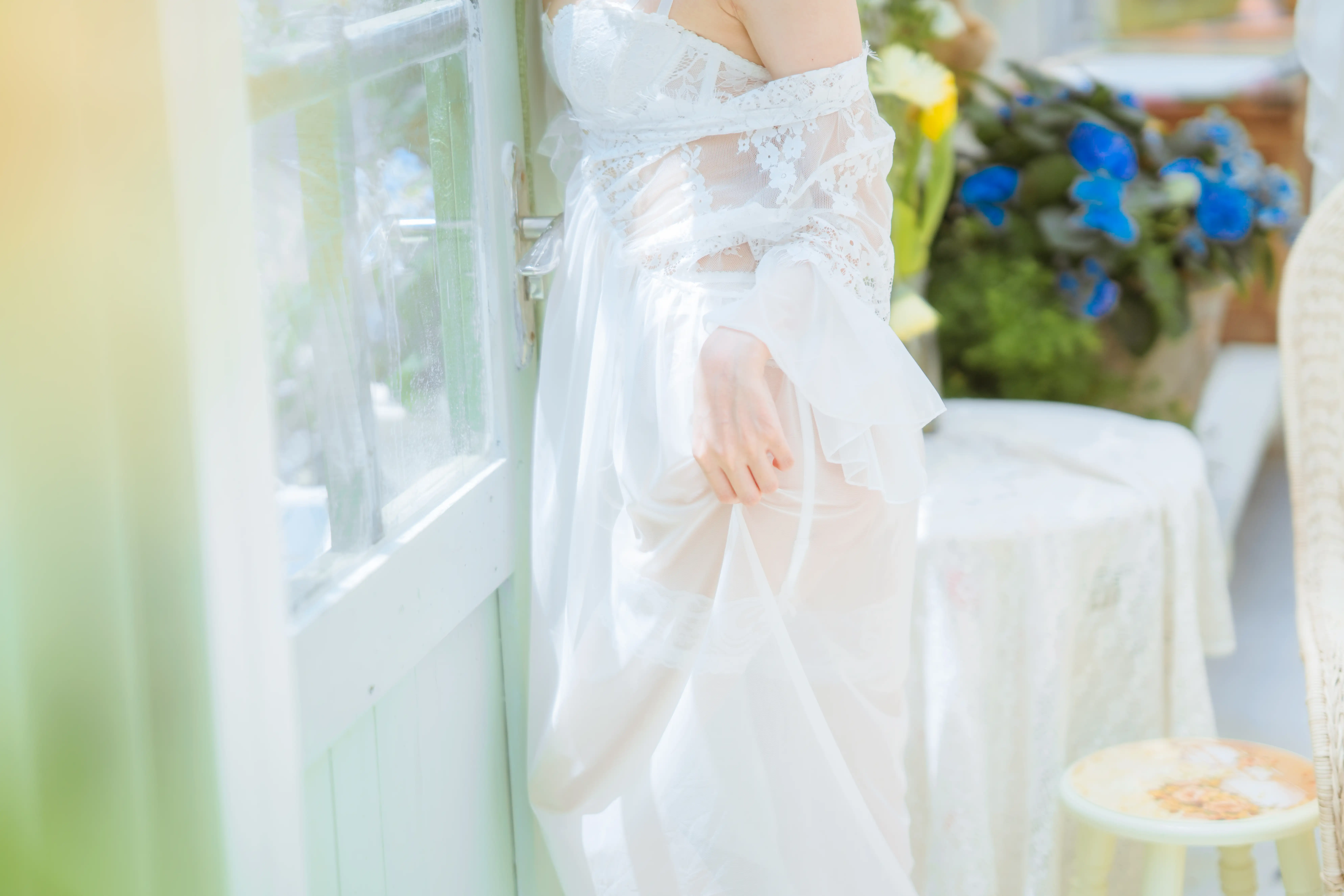 香草喵露露 NO.005 玻璃房少女 [76P-1.13GB] - 第8张