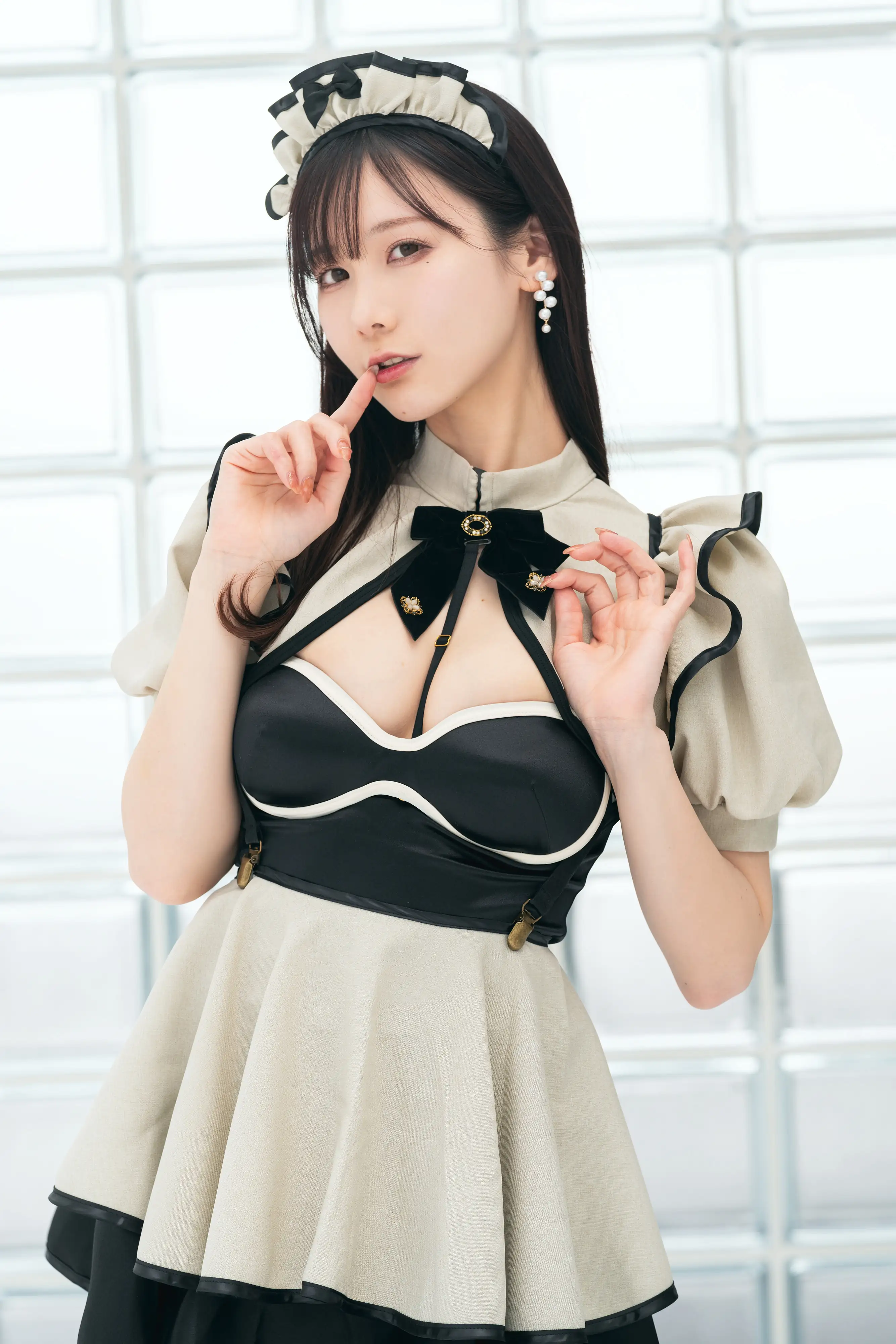 けん研(けんけん) – NO.063 観賞用フェチメイド [56P／272MB] - 第3张
