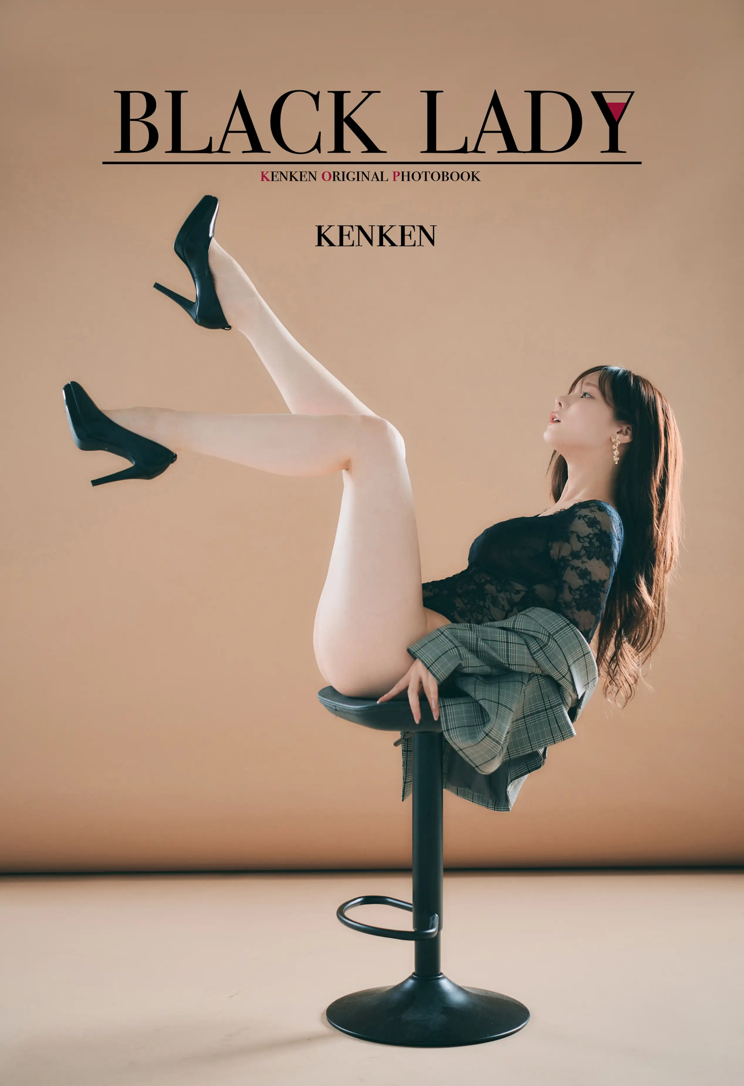 けん研(けんけん) – NO.079  BLACK LADY[53P-268.7M]