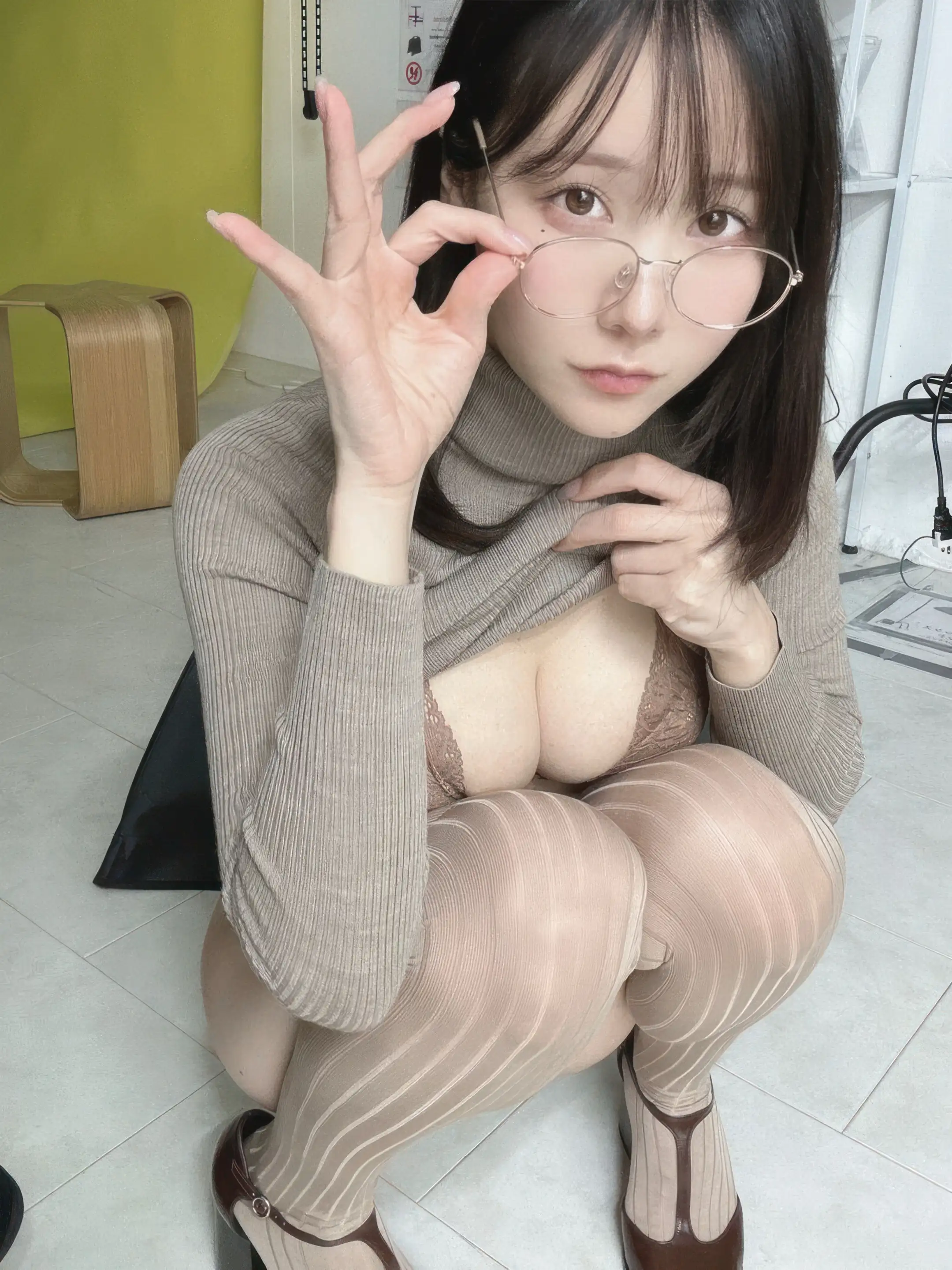 けん研(けんけん) – NO.096 Fantia 2024年12月订阅合集[191P-346.9M] - 第30张