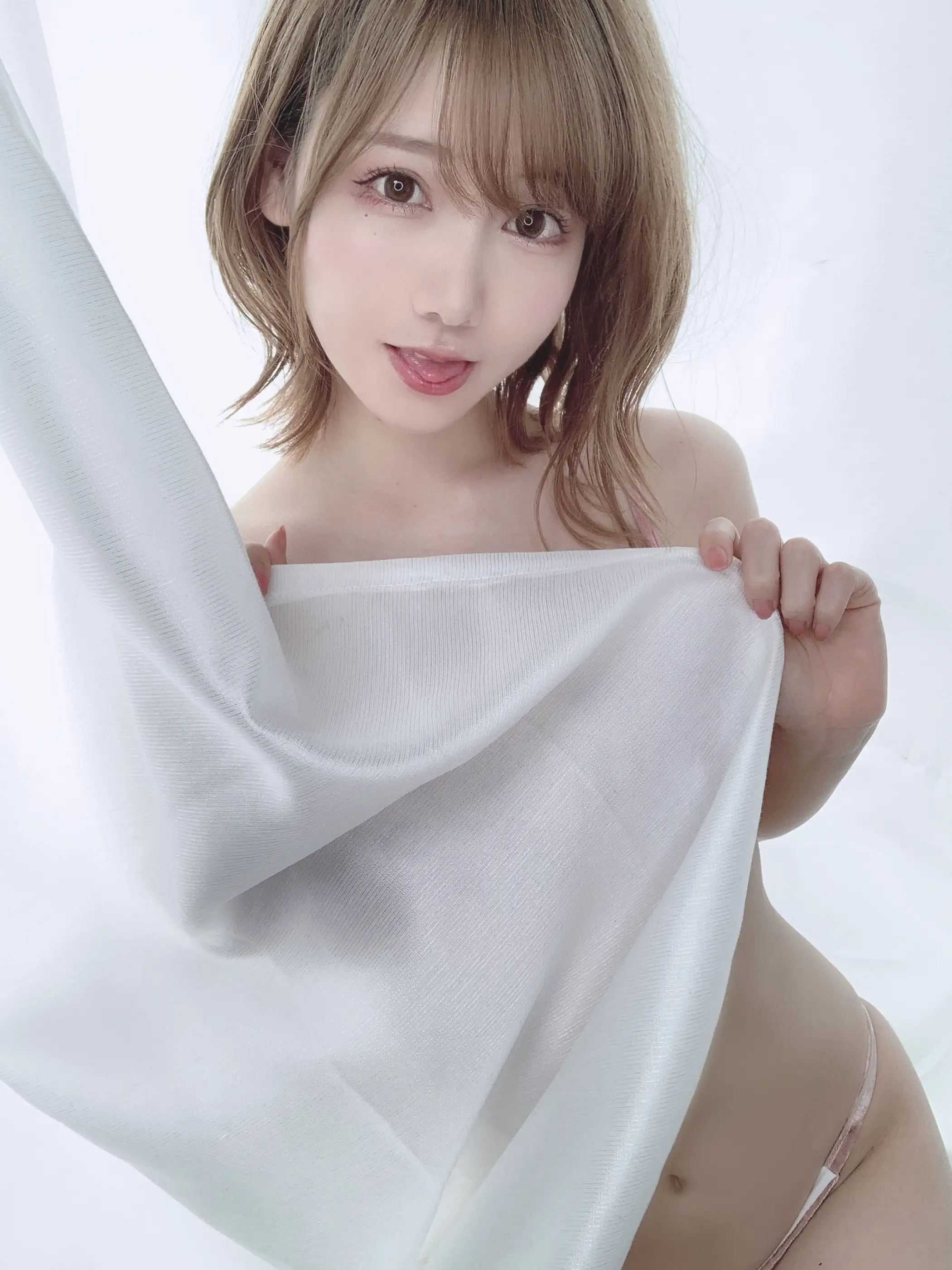 けん研(けんけん) NO.019 Fantia-2020年7月合集[116P+7V]
