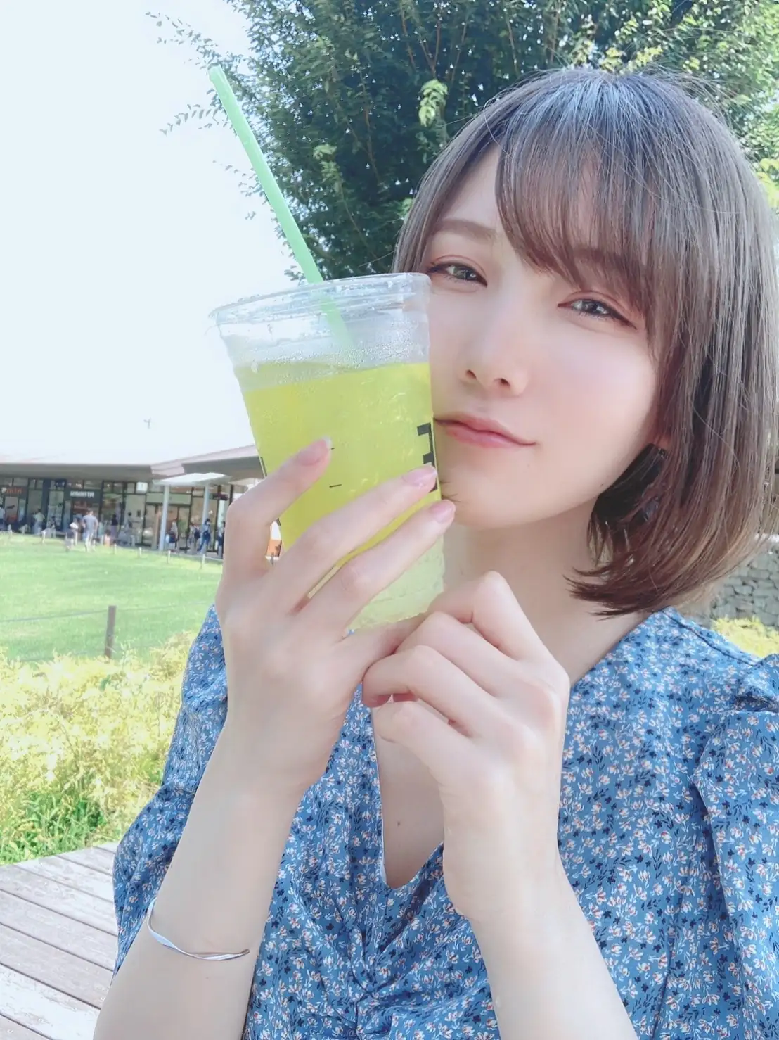 けん研(けんけん) NO.020 Fantia-2020年8月合集[118P+5V] - 第7张