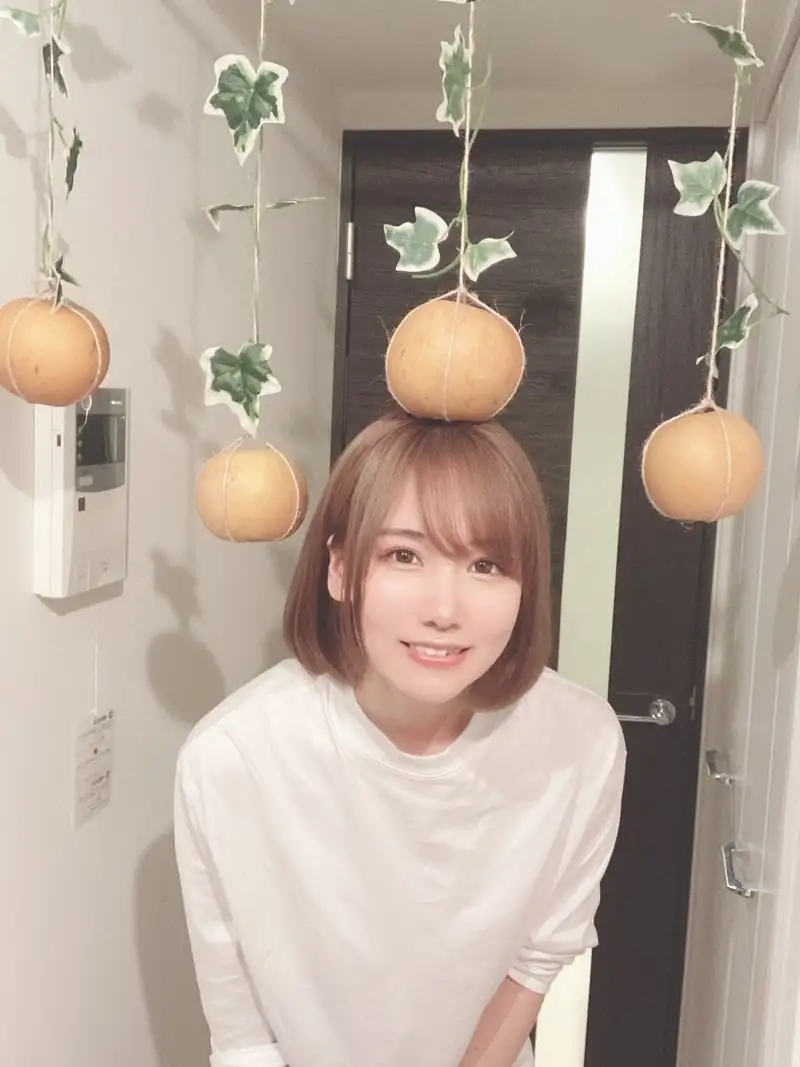 けん研(けんけん) NO.022 Fantia-2020年10月合集[121P+4V] - 第27张