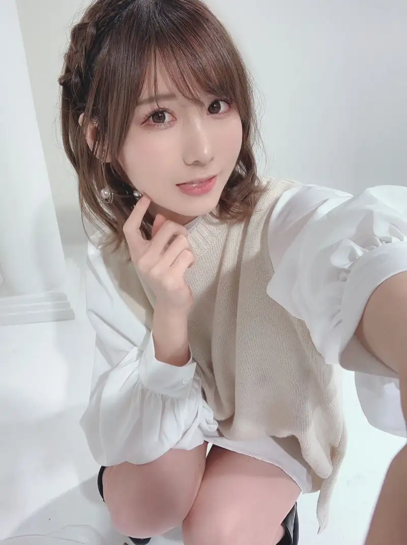 けん研(けんけん) NO.026 Fantia-2021年2月合集[166P+3V] - 第15张