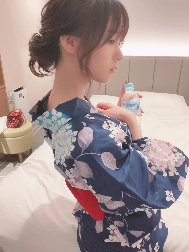 けん研(けんけん) NO.031 Fantia-2021年7月合集[108P+4V] - 第55张