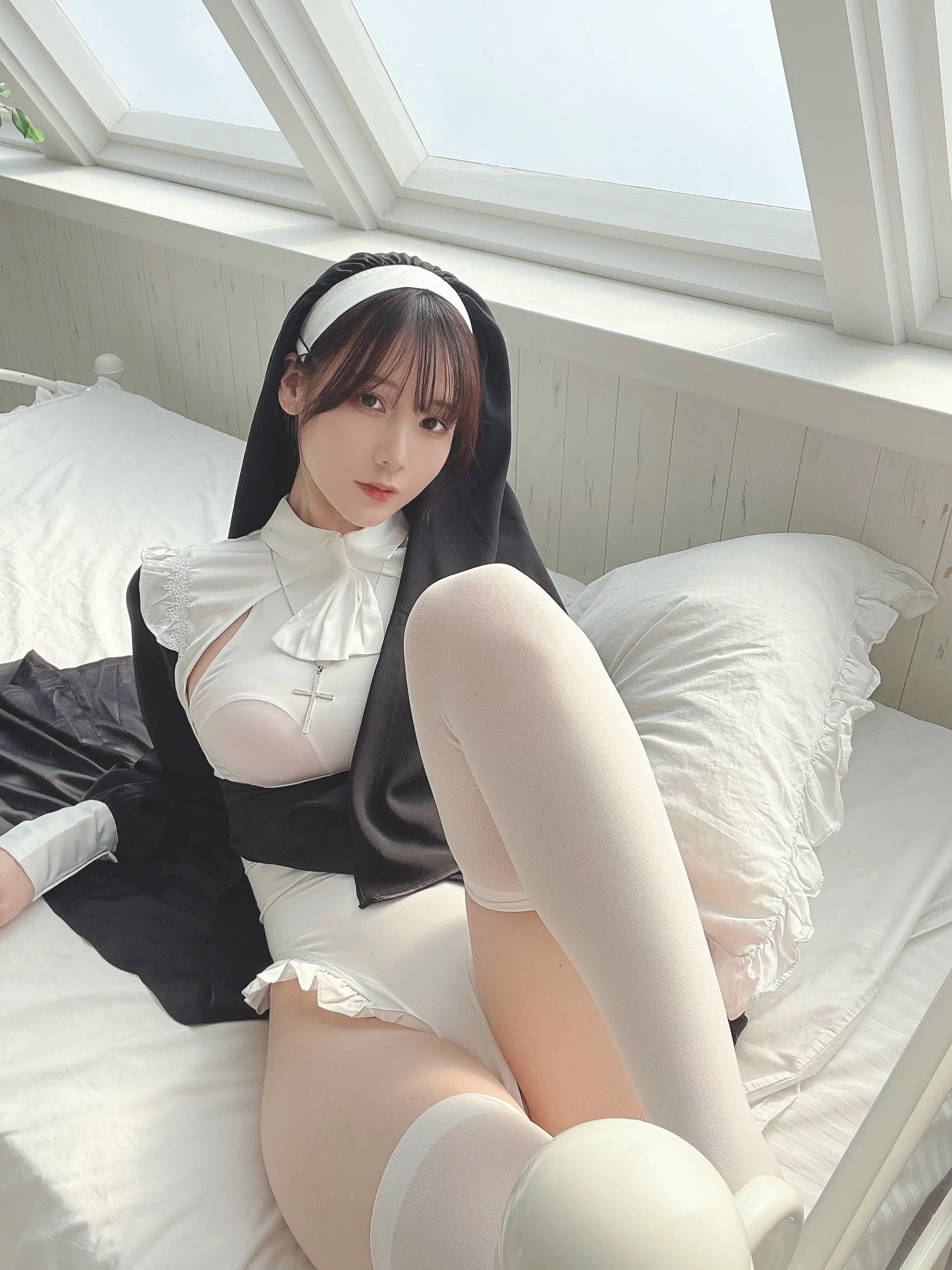 けん研(けんけん) NO.040 Fantia-2022年4月合集[146P+4V] - 第7张