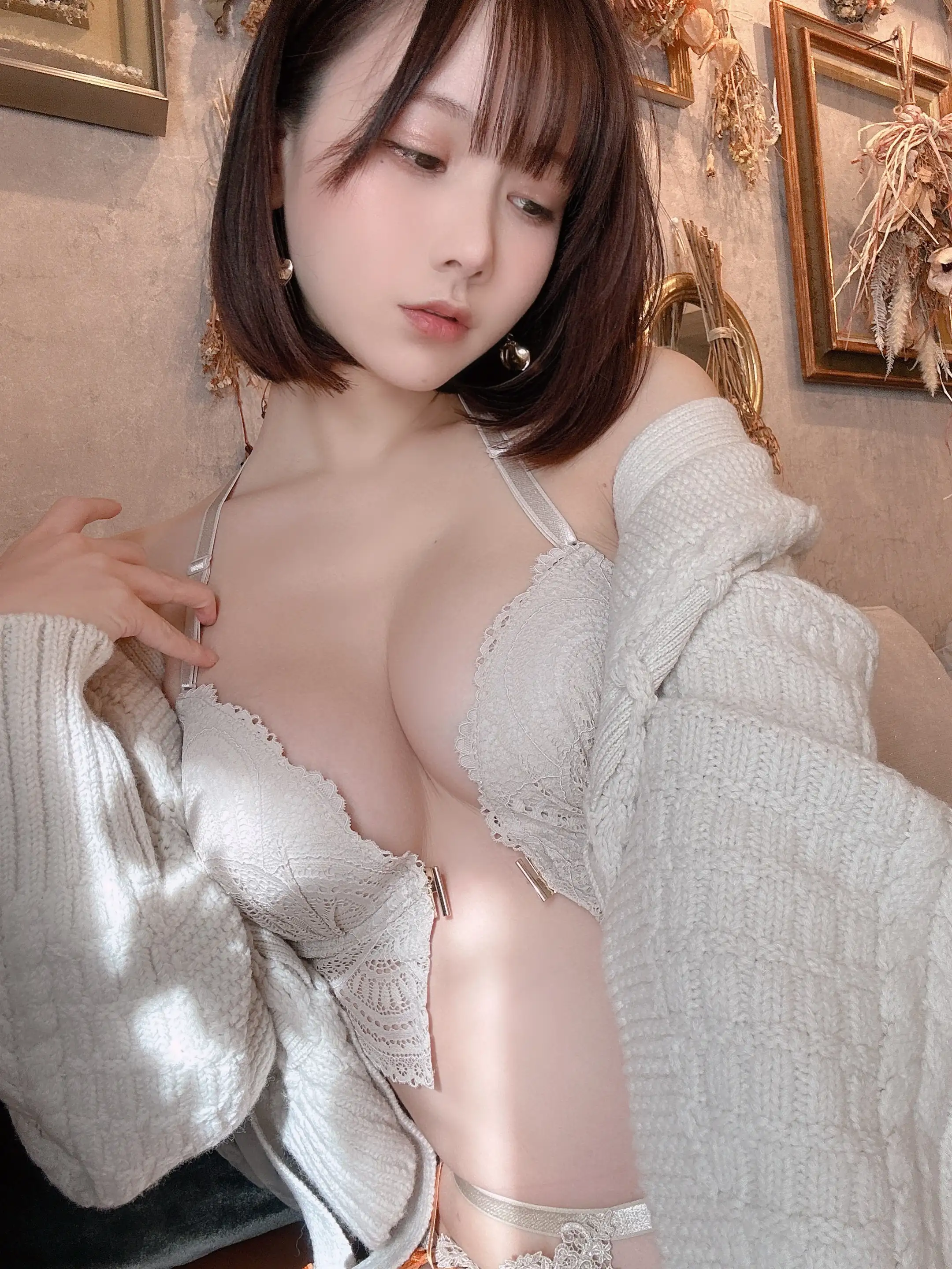 けん研(けんけん) NO.048 Fantia-2022年11月合集[155P+6V-666.6M] - 第8张
