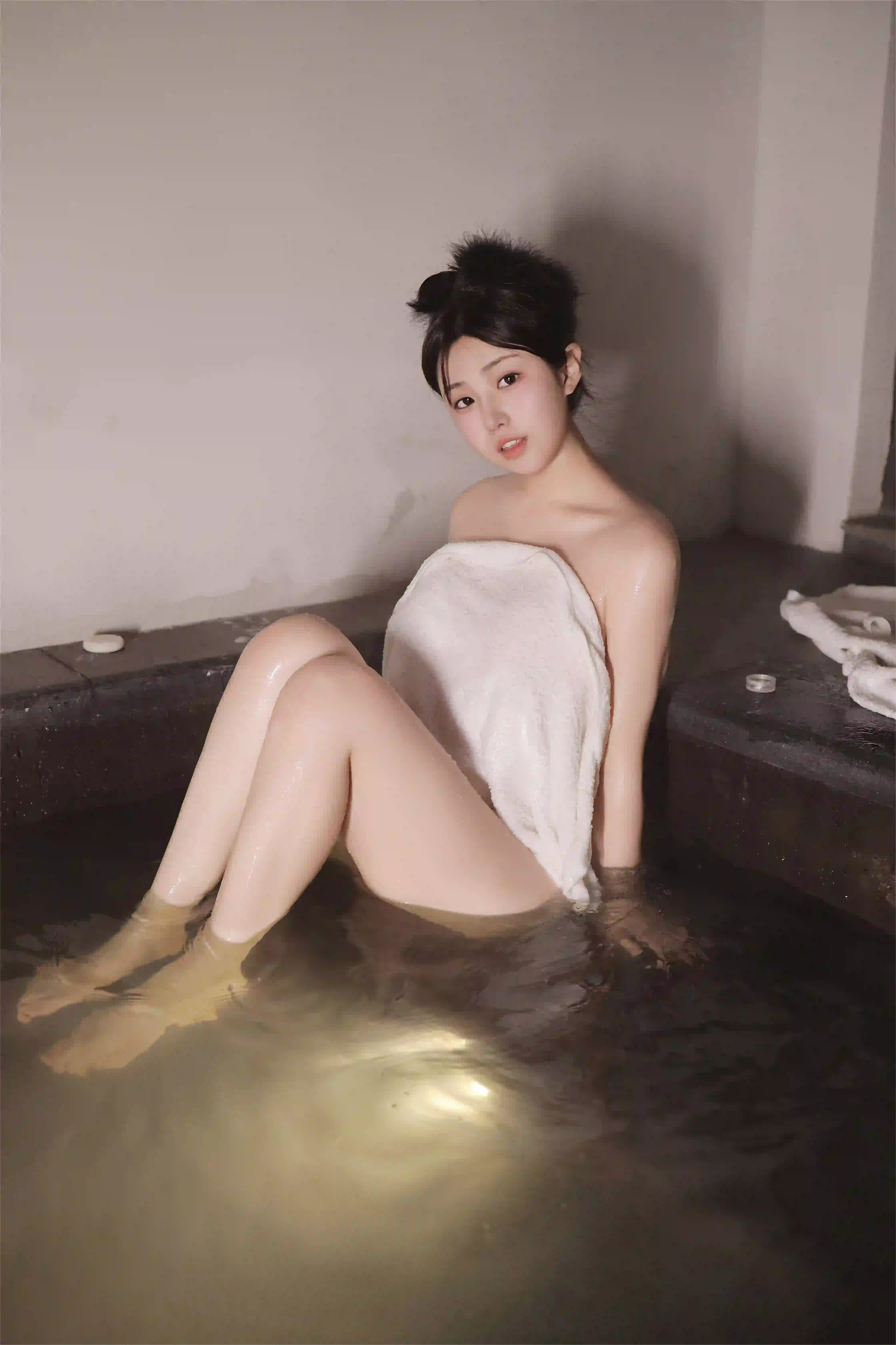 陈小花 NO.011 内购无水印 泡澡 7977 [69P-765MB] - 第3张