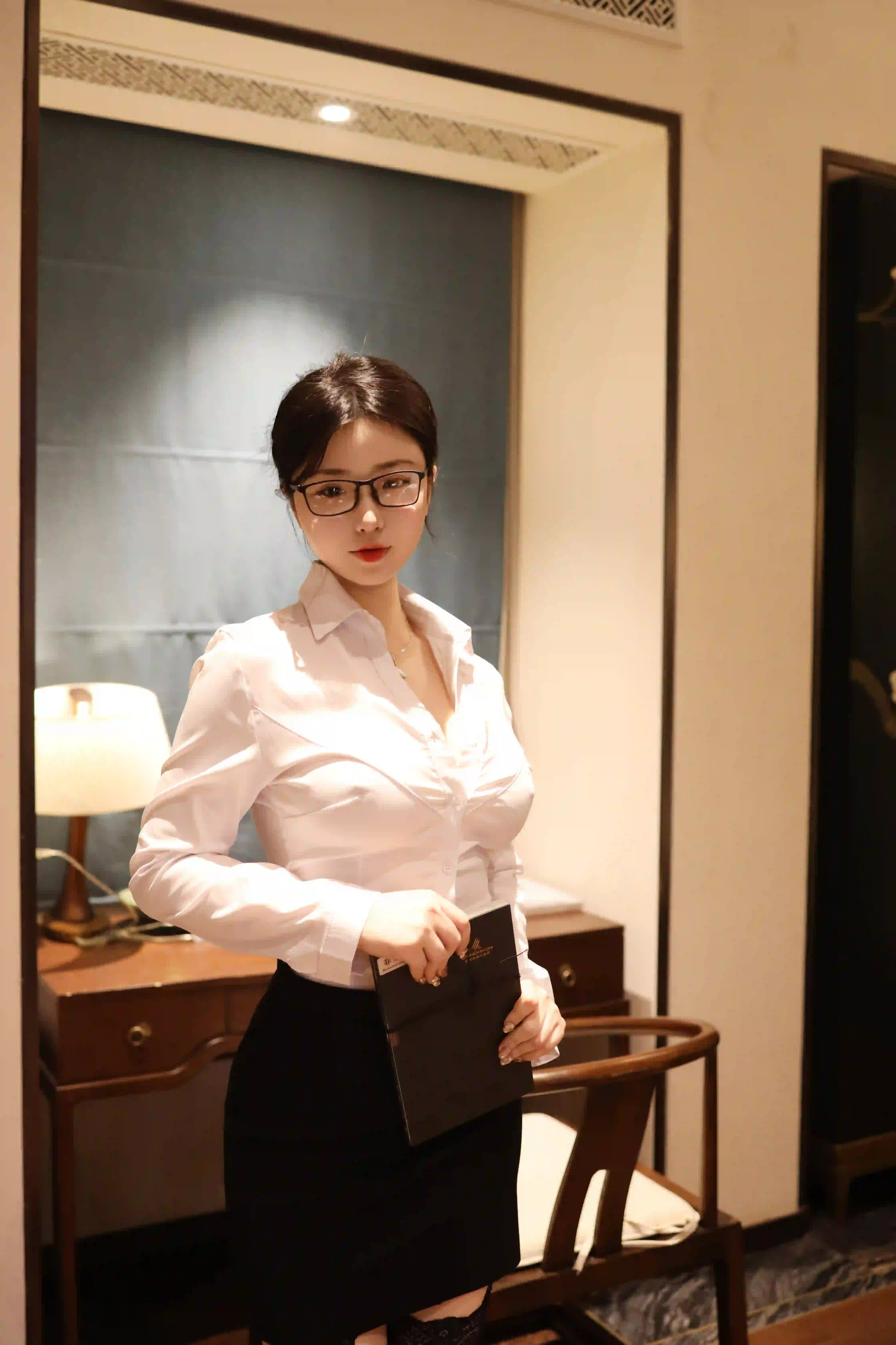 陈小花 NO.013 内购无水印 职业装OL [53P／998MB] - 第3张