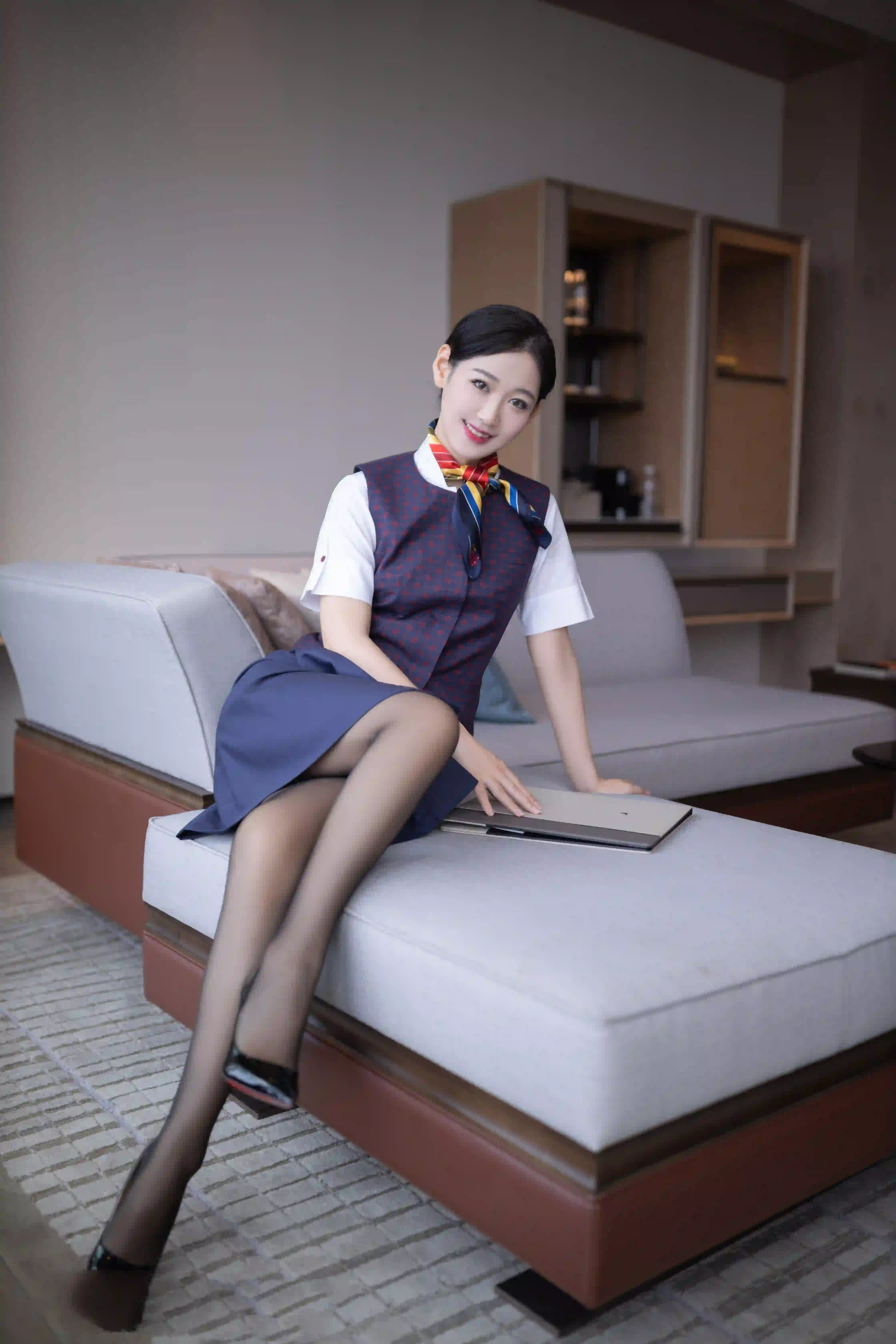 唐安琪 NO.001 内购无水印 国航空姐 [89P／1.05GB] - 第1张