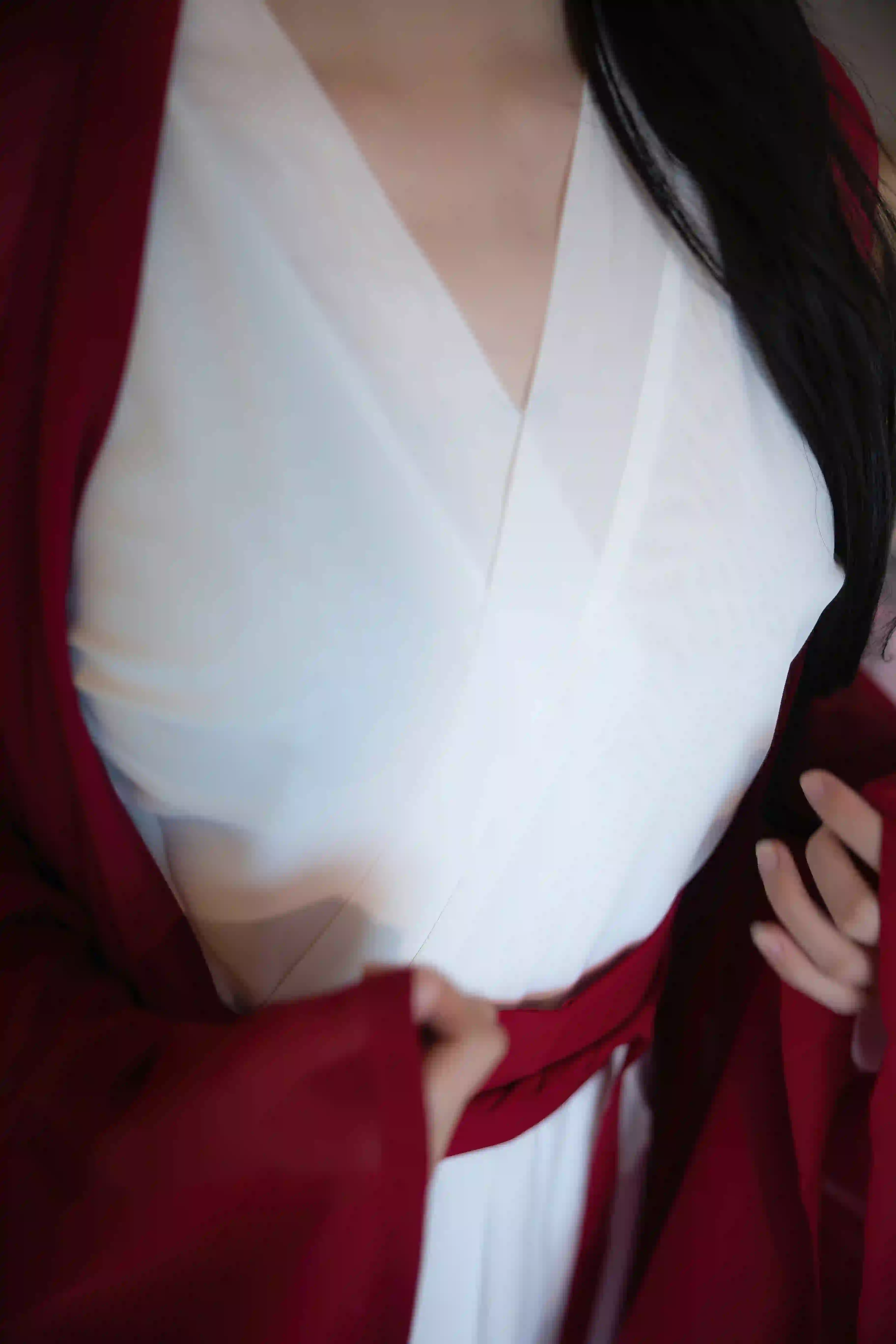 谢小蒽 NO.010 内购无水印 古风红袍笛子 [142P5V 2.52GB] - 第1张