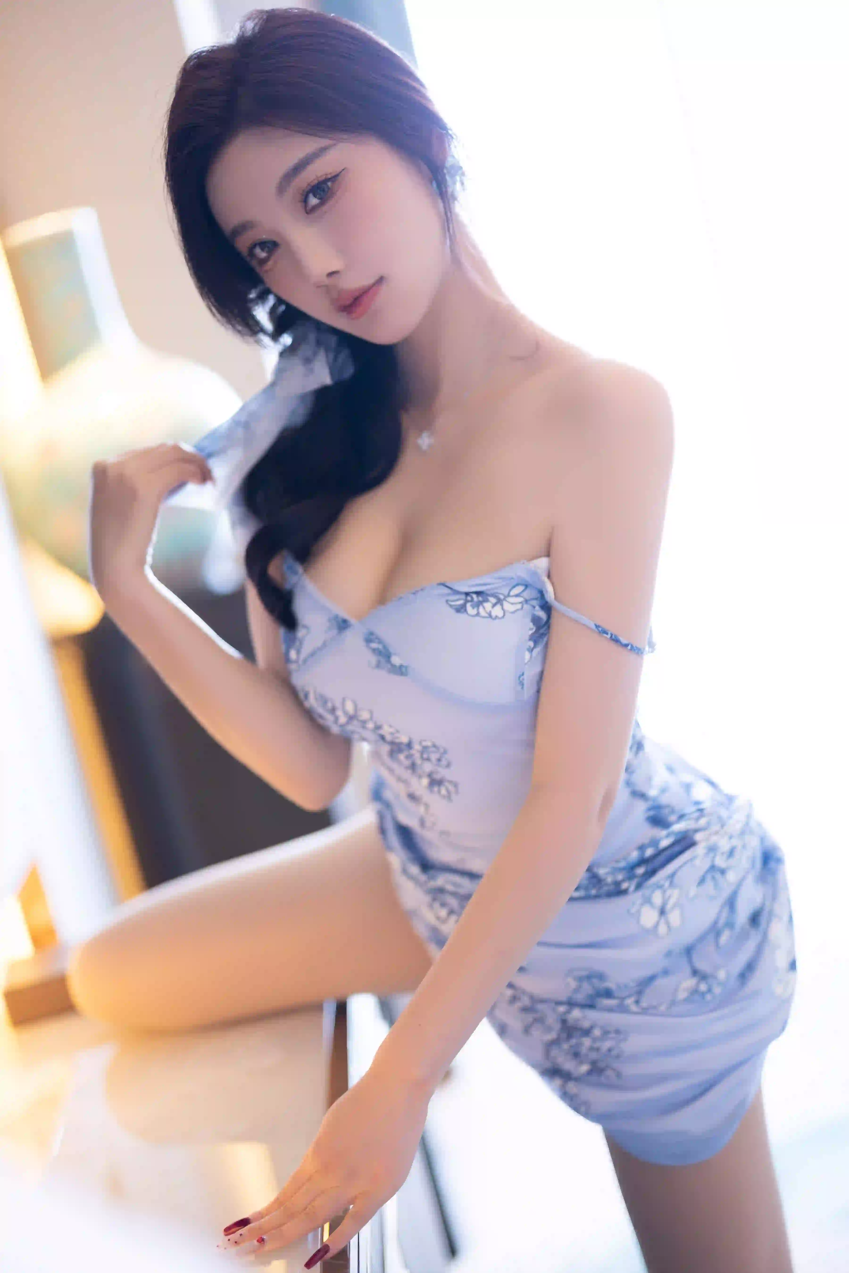 杨晨晨 NO.026 内购无水印 9249 白色丝袜 [101P 391.17 MB] - 第1张