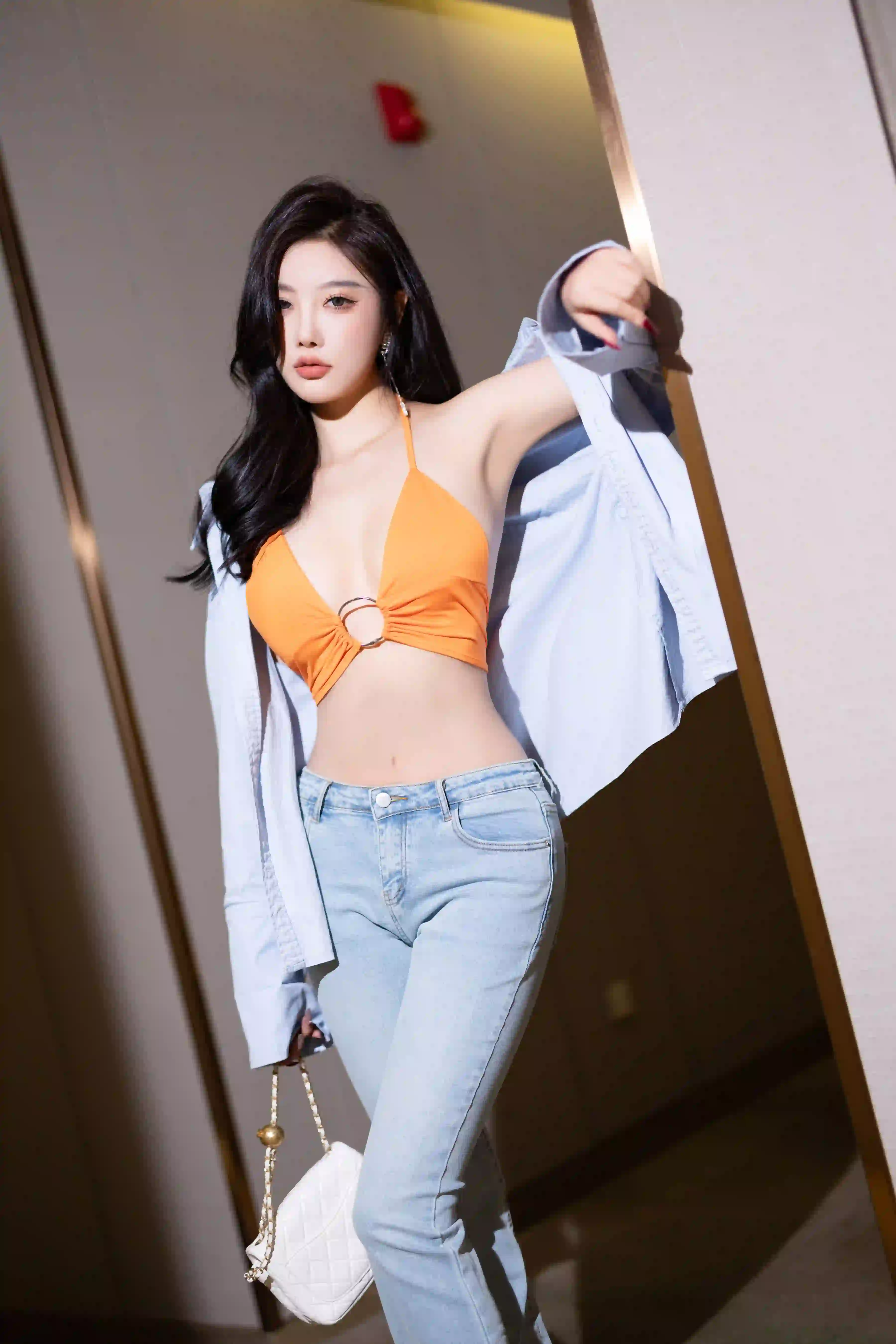 杨晨晨 NO.027 内购无水印 9282 蓝色牛仔裤 [101P 874.94 MB] - 第2张