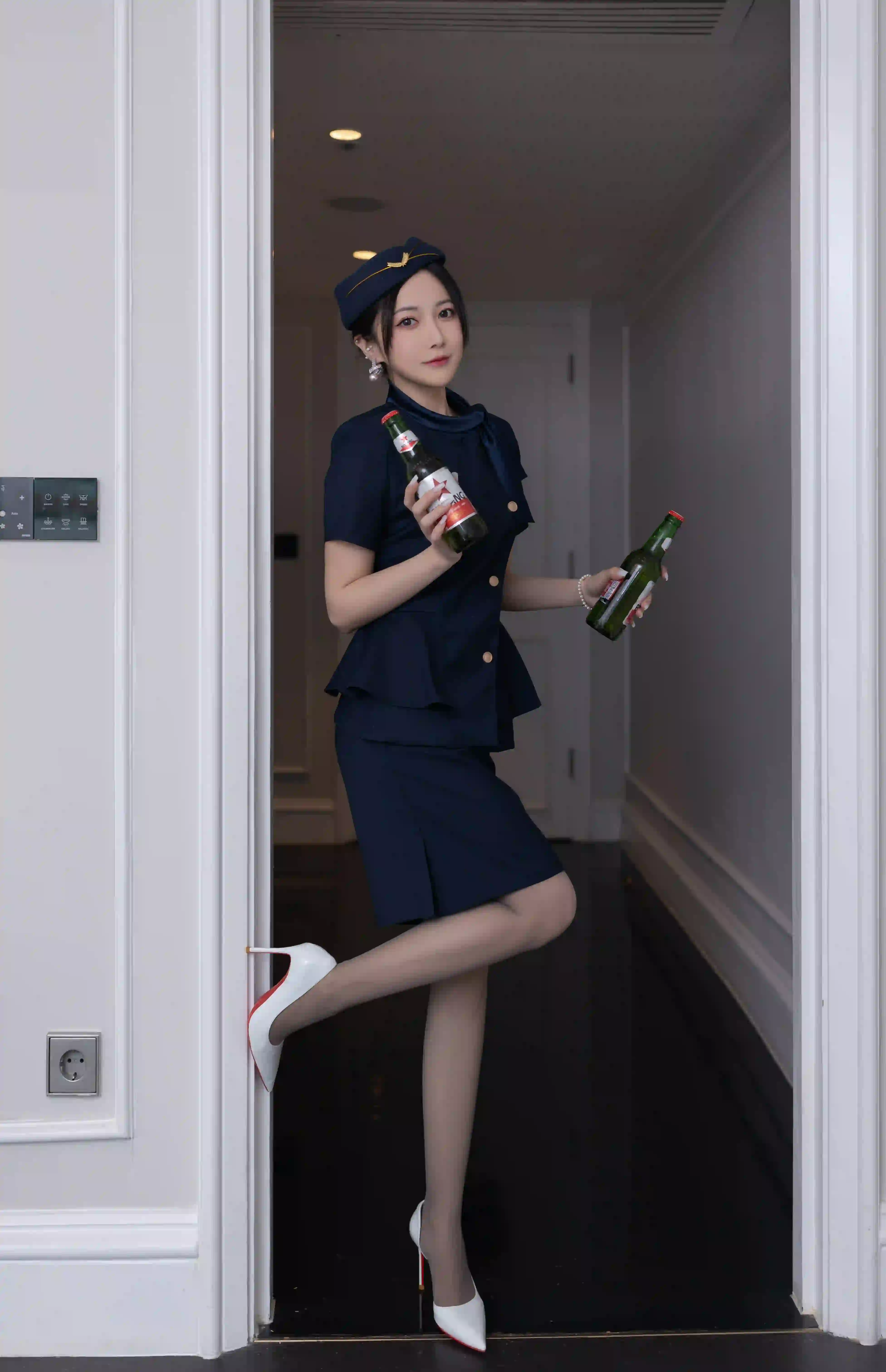鱼子酱Fish NO.196 内购无水印 10142 空姐 [120P／1.26GB] - 第3张