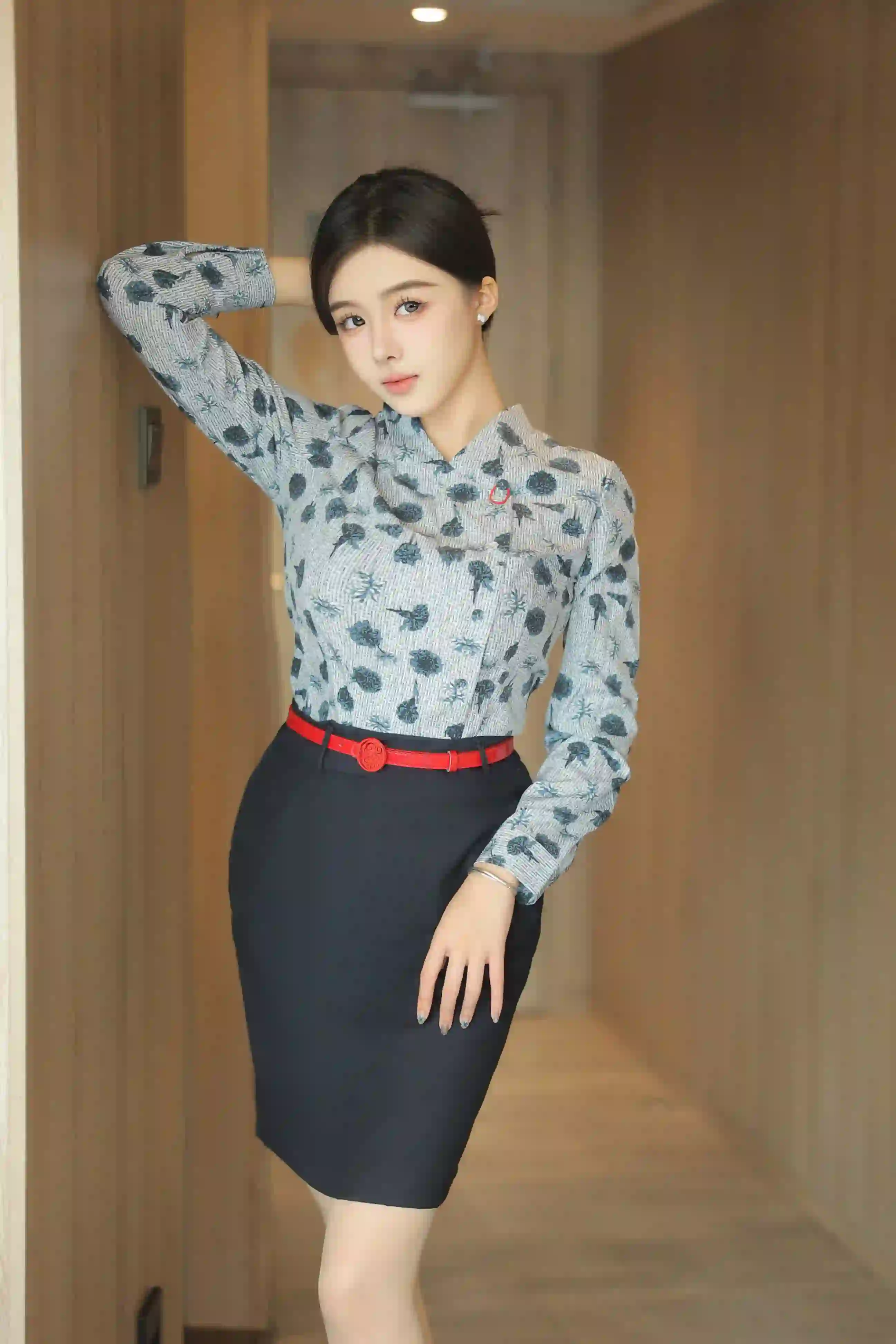 袁圆 NO.006 内购无水印 8919 空姐 [74P 344MB] - 第1张
